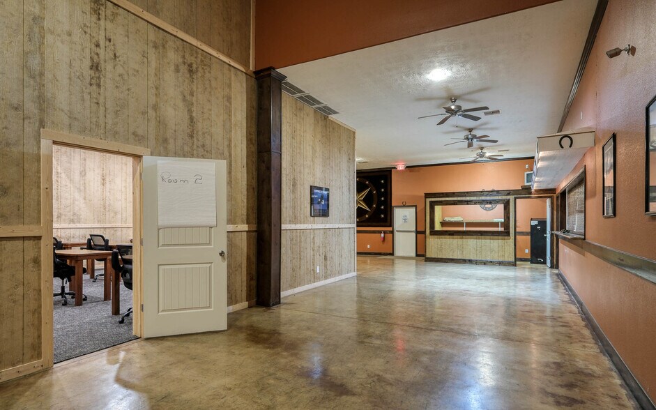 More Photos Of 48600 US-290 BUS, Hempstead Land For Sale