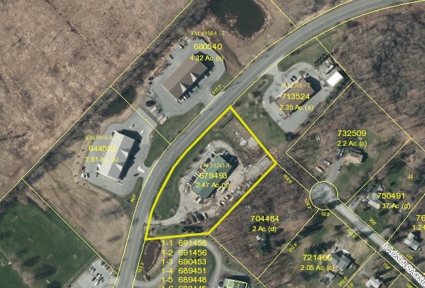 More Photos Of 72 Airport Dr, Wappingers Falls Manufacturing For Lease