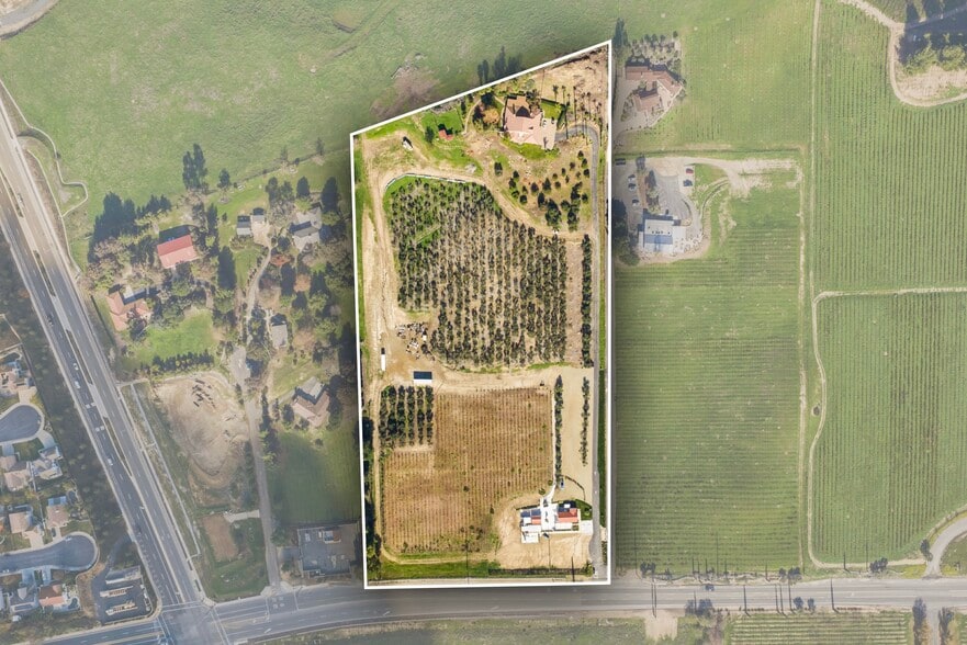 More Photos Of 41309 Avenida Biona, Temecula Winery Vineyard For Sale