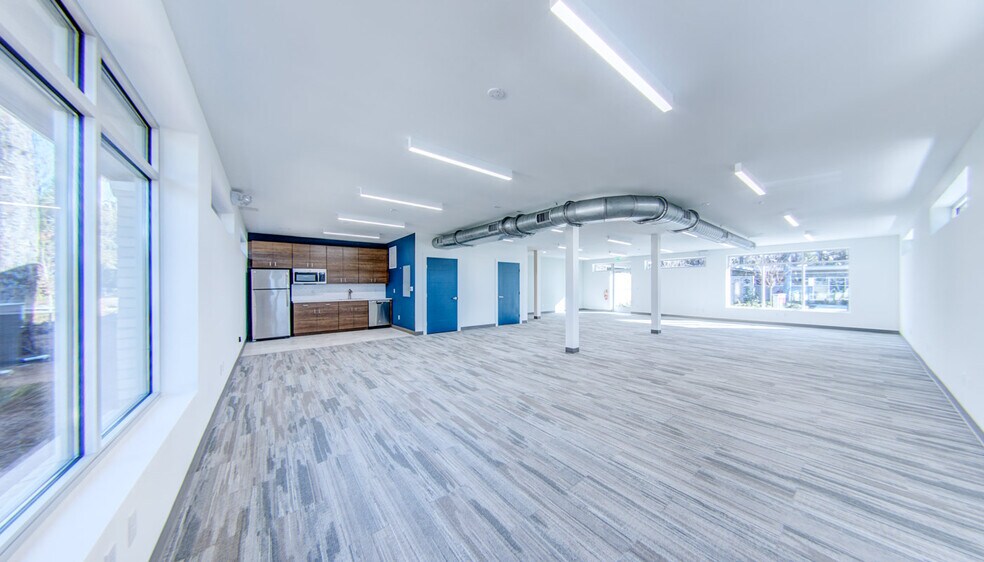 More Photos Of 1090 NW 8th Ave, Gainesville Office For Lease