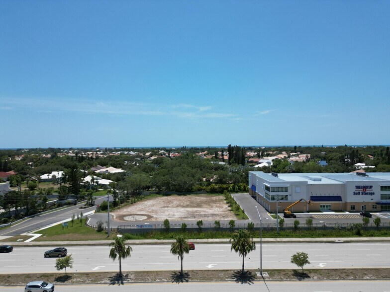 More Photos Of 831 N Tamiami Trl, Nokomis Land For Lease
