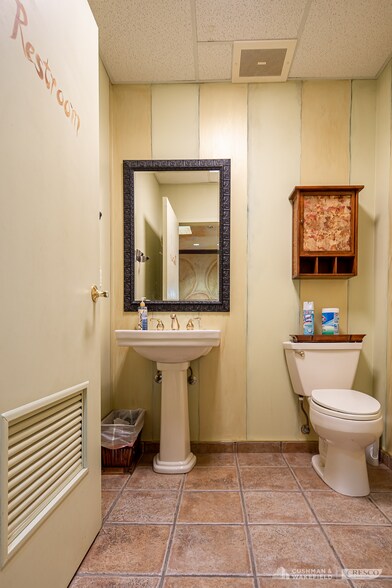 More Photos Of 26965 Center Ridge Rd, Westlake Medical For Sale
