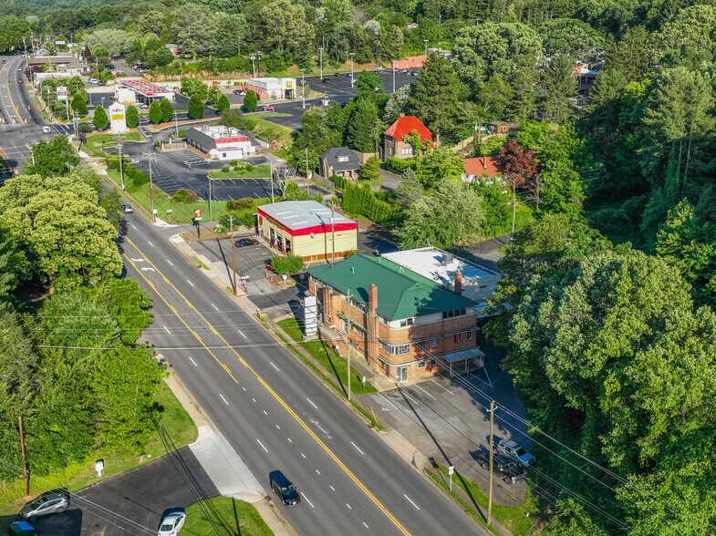 More Photos Of 1085 Tunnel Rd, Asheville Storefront Retail Office For Lease