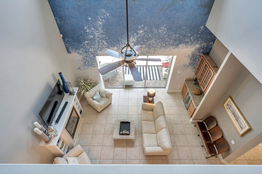 More Photos Of 429 2nd St S, Safety Harbor Specialty For Sale