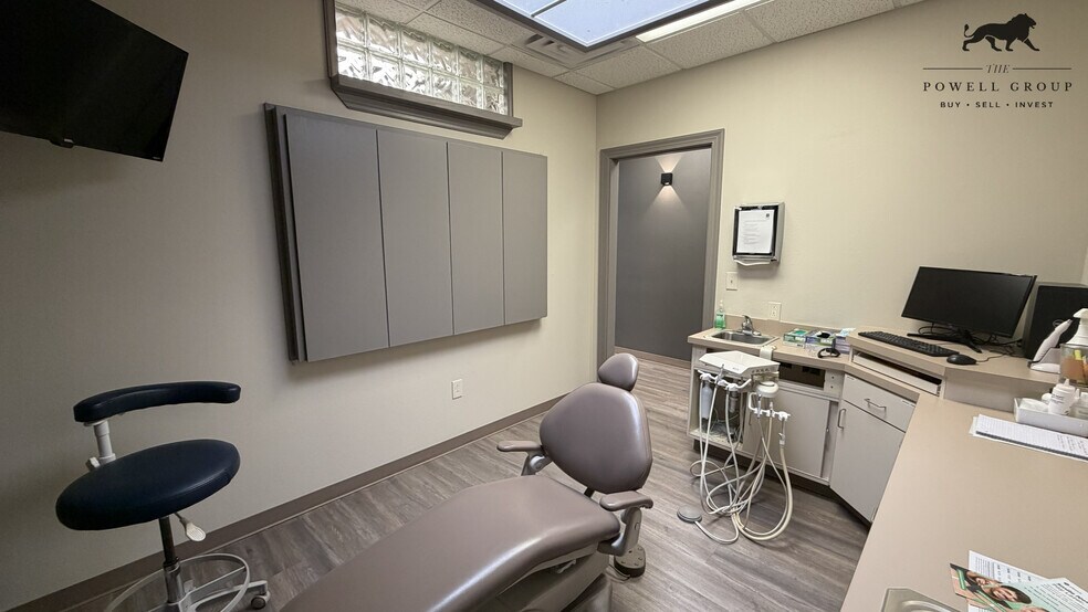 More Photos Of 5730 66th St, Lubbock Medical For Sale