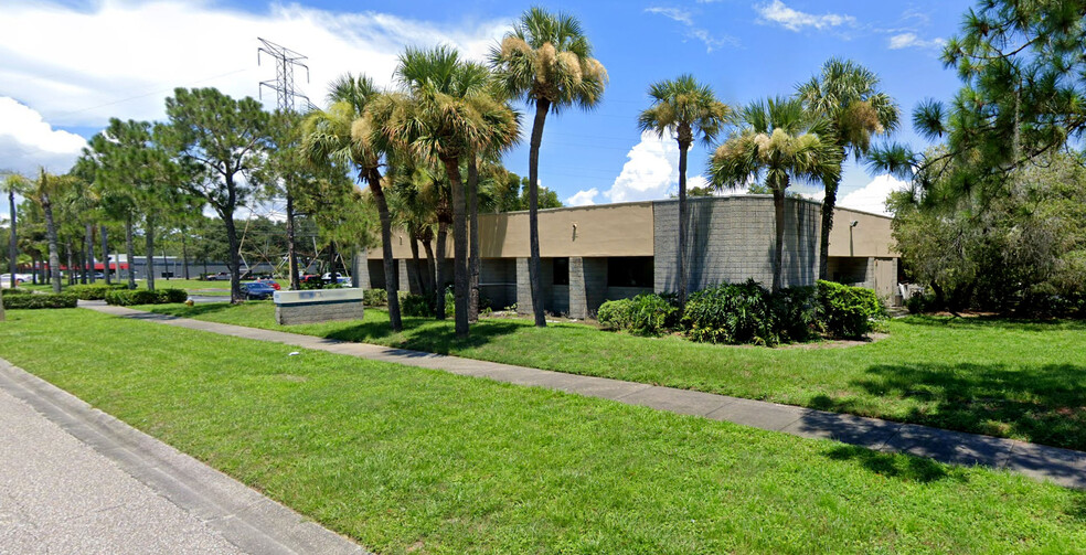 Primary Photo Of 14333 58th St N, Clearwater Office For Sale