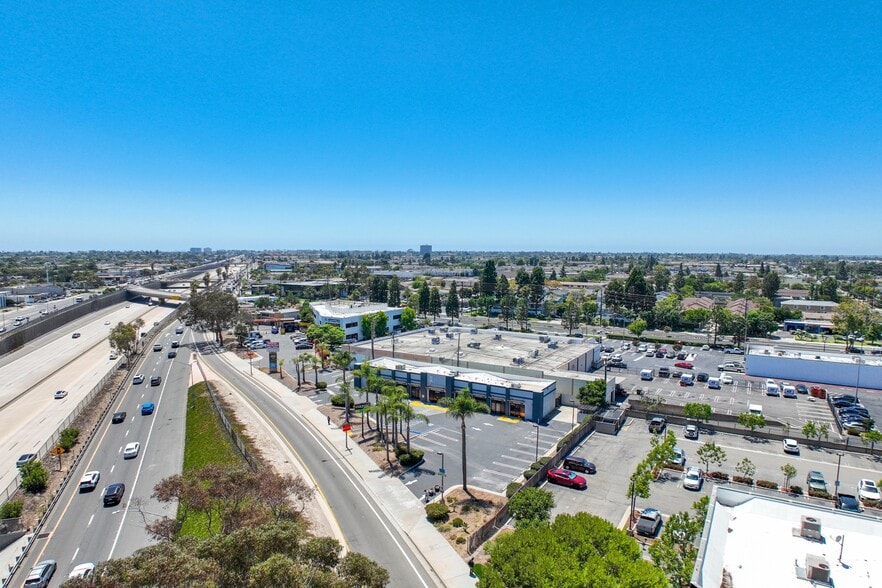 More Photos Of 2301 Newport Blvd, Costa Mesa Medical For Sale