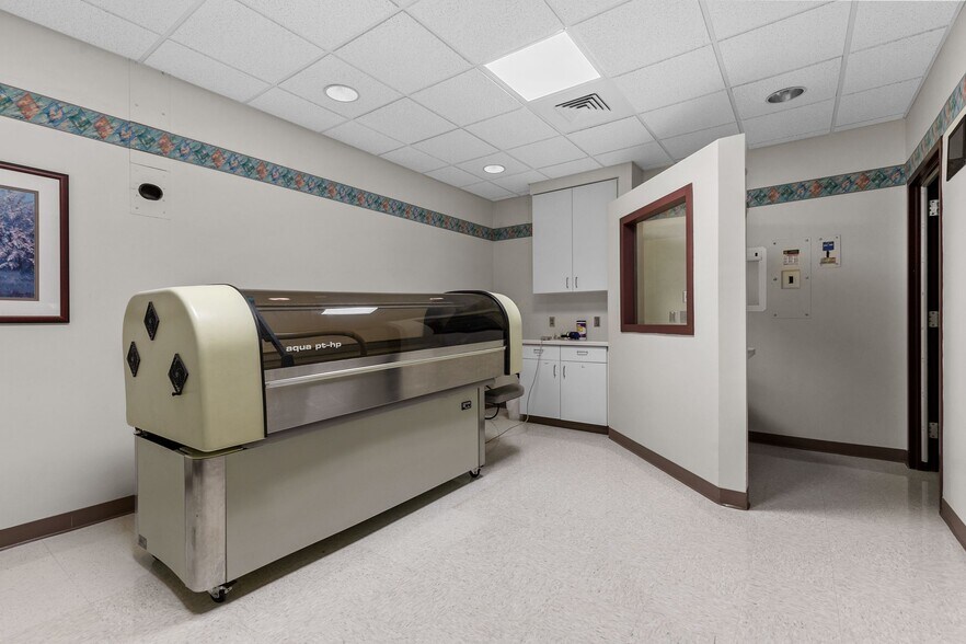 More Photos Of N430 Wood Duck Dr, Fremont Medical For Sale