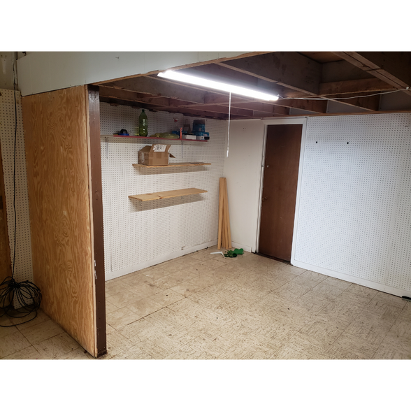 More Photos Of 1215 Sam Houston Ave, Huntsville Storefront Retail Office For Lease