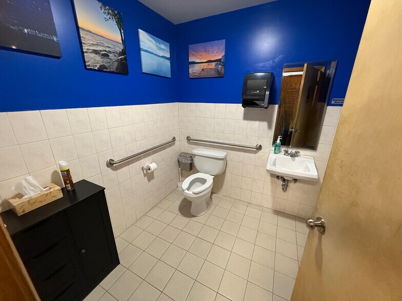 More Photos Of 196 2nd Ave, Gloversville General Retail For Sale