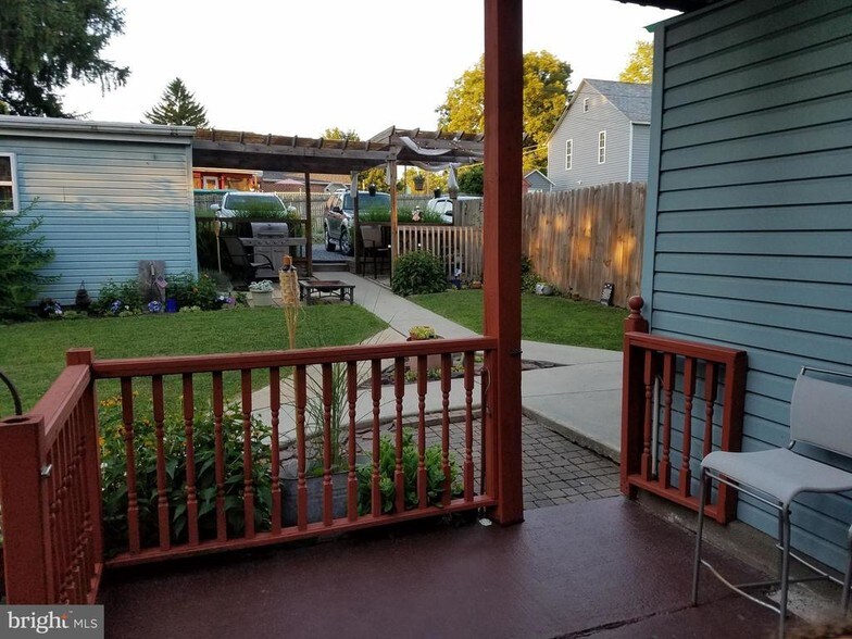 More Photos Of 633 Main St, Denver Apartments For Sale