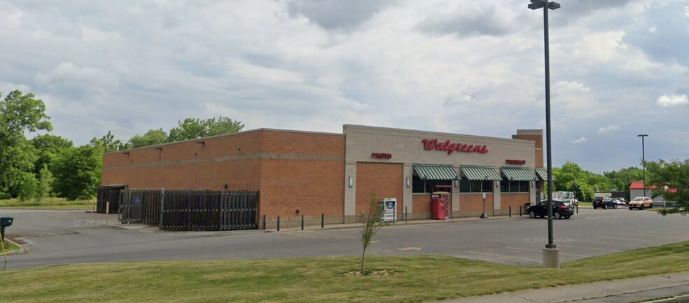 More Photos Of 709 W Union St, Newark Drugstore For Sale