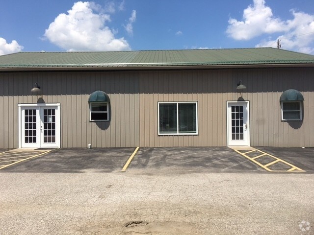 More Photos Of 2340 23rd St, Nitro Research And Development For Lease