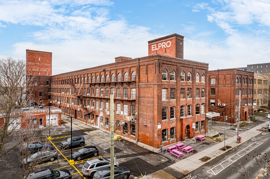 Primary Photo Of 630-644 Rue De Courcelle, Montréal Office For Lease