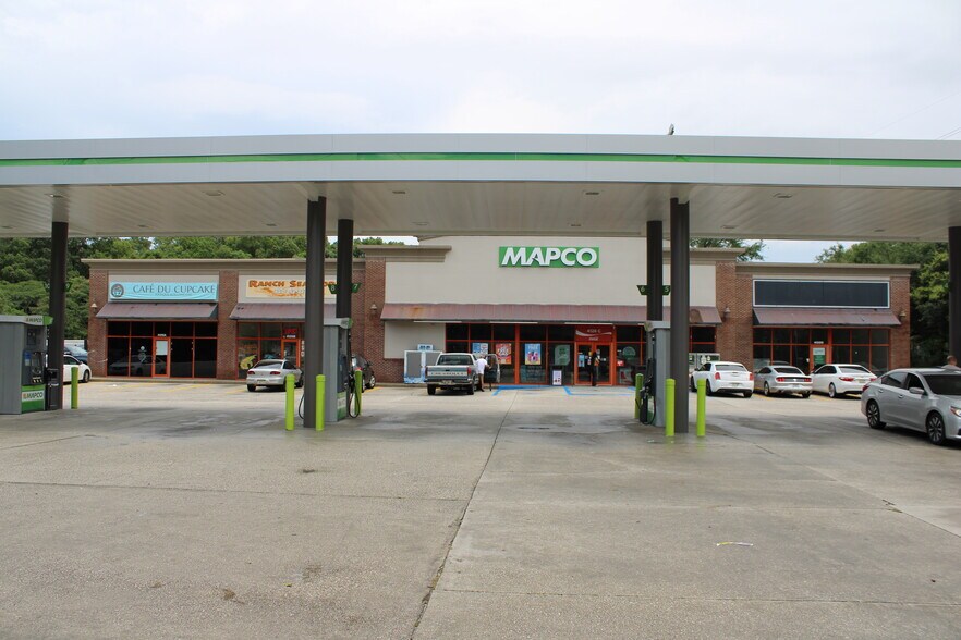 More Photos Of 4126 Moffett Rd, Mobile Service Station For Lease