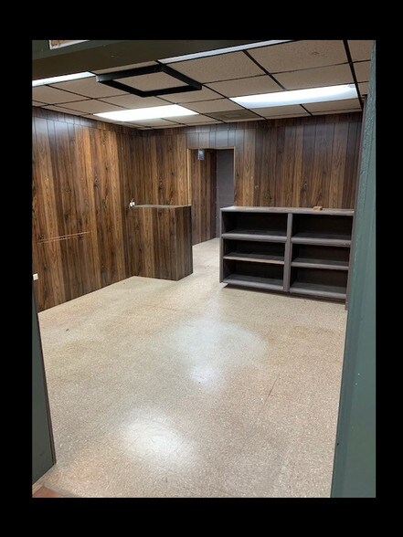 8302 Broadway St San Antonio Tx 78209 Freestanding For Sale