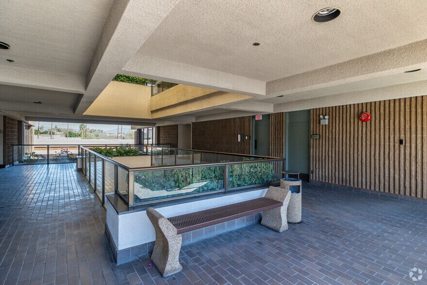 More Photos Of 777 E Tahquitz Canyon Way, Palm Springs General Retail For Lease