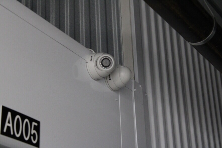 More Photos Of 3383-3385 Freys Hill Rd, Louisville Self Storage For Sale