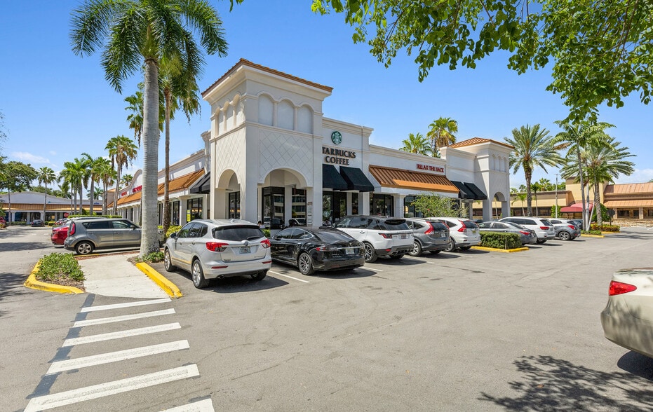 More Photos Of 2200-2222 Glades Rd, Boca Raton Unknown For Lease