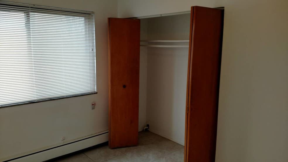 More Photos Of 4467 Lee Rd, Cleveland Apartments For Sale