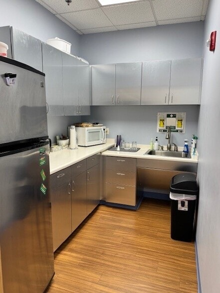 More Photos Of 766 W Lincoln Hwy, Exton Medical For Lease