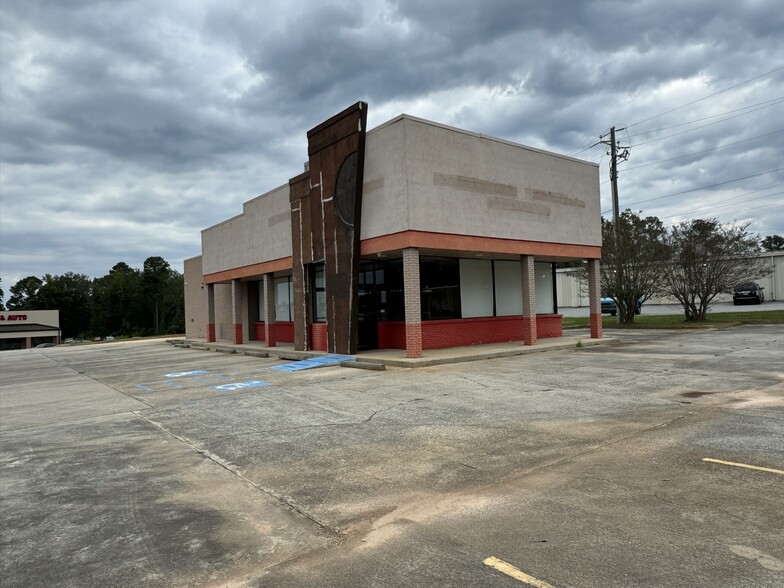 Primary Photo Of 192 W Clinton St, Gray Restaurant For Lease