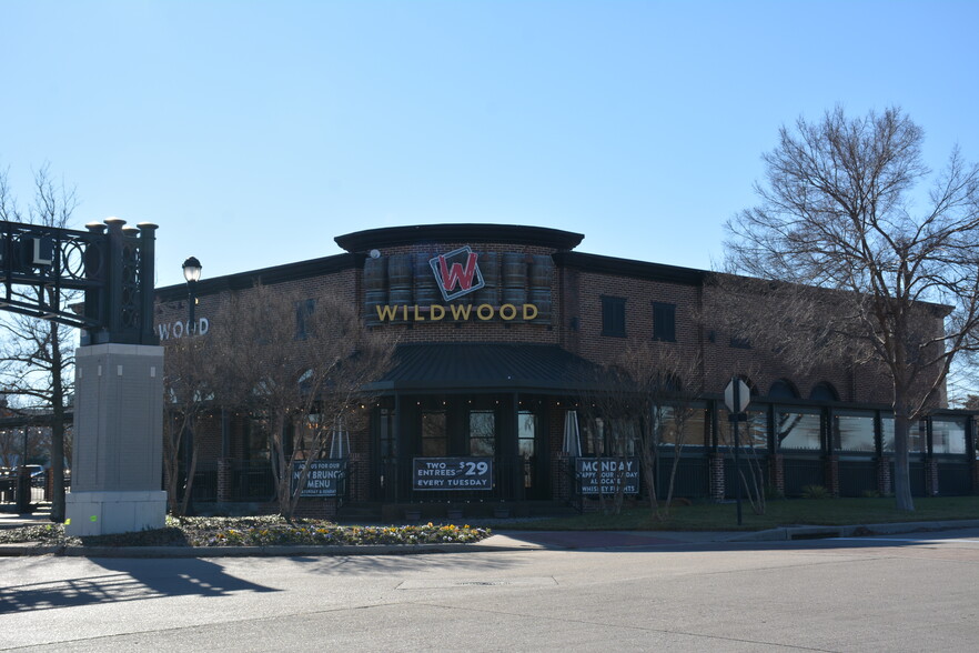 More Photos Of 310 Town Center Blvd, Garland Restaurant For Sale