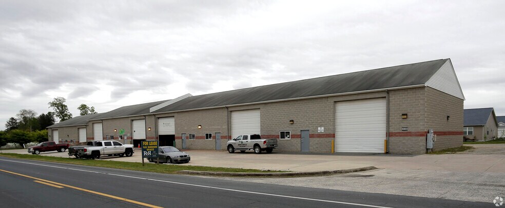 More Photos Of 10802 Westville Rd, Wyoming Warehouse For Lease