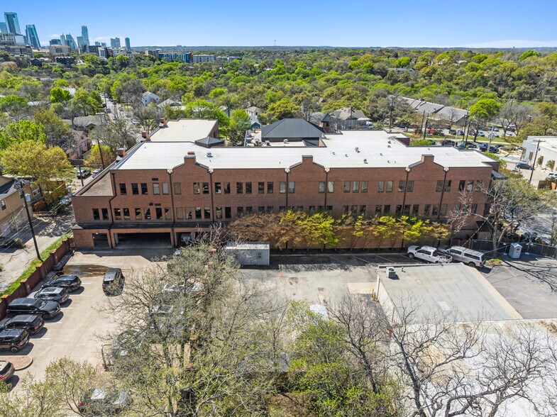 More Photos Of 2905 San Gabriel St, Austin Office For Sale