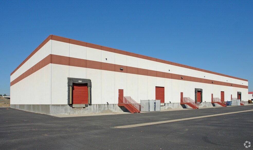 More Photos Of 701-729 W Diamond St, Boise Warehouse For Lease