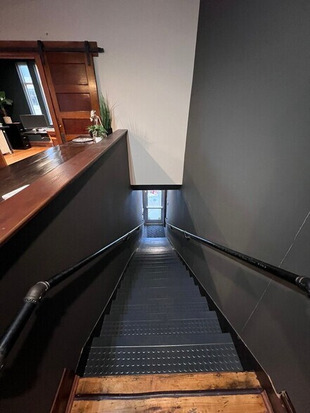 More Photos Of 218 1st Ave SW, Rochester Coworking Space