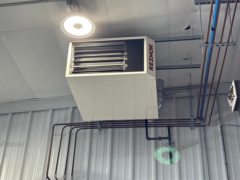 More Photos Of 2206 IFCU Way way, Lafayette Auto Repair For Sale