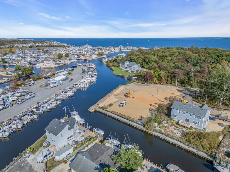 More Photos Of 41 Pennsylvania Ave, Waretown Specialty For Sale