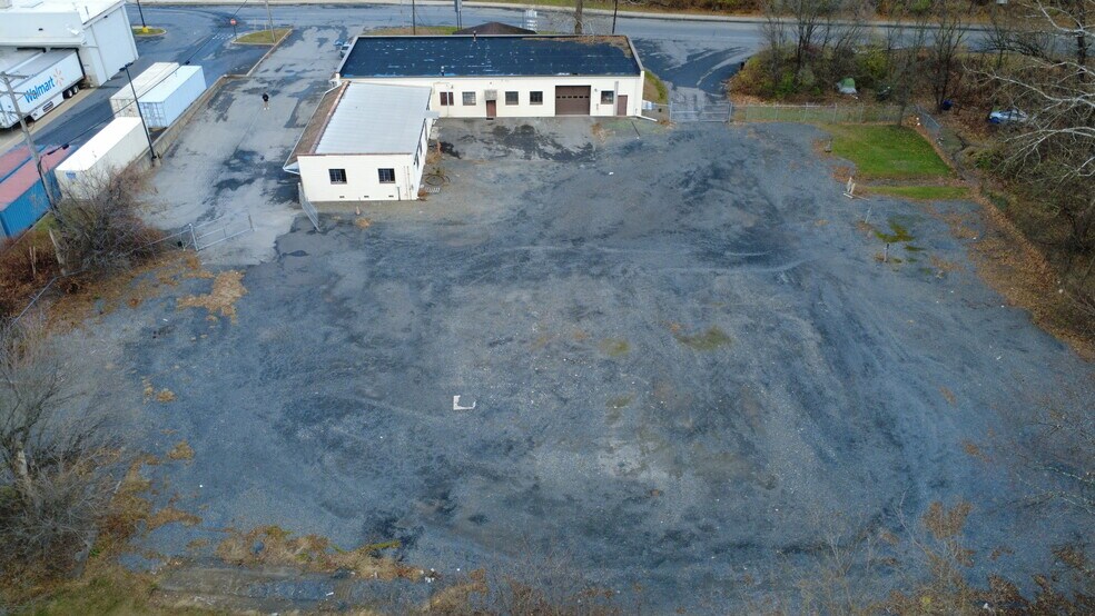 More Photos Of 359 Lincoln Ave, East Stroudsburg Manufacturing For Lease