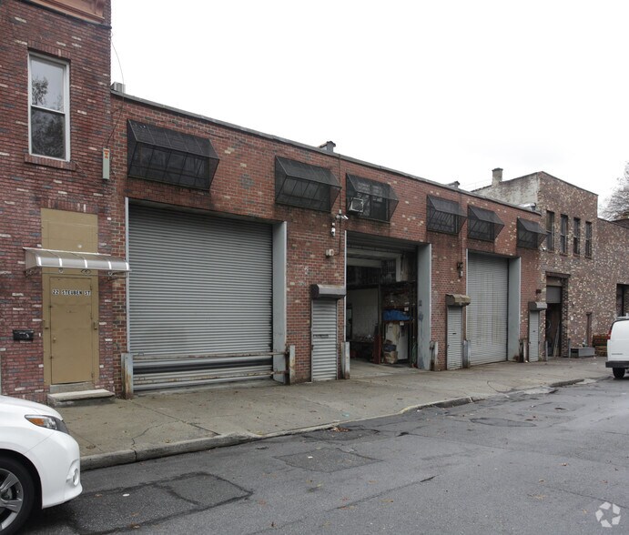 Primary Photo Of 16 Steuben St, Brooklyn Warehouse For Lease