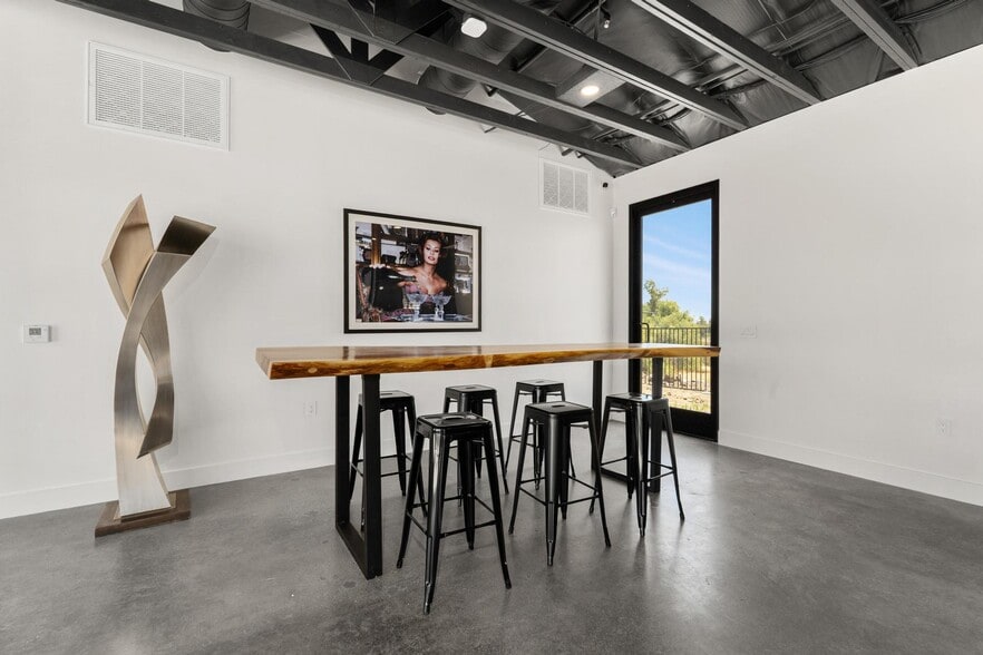 More Photos Of 36051 E Benton Rd, Temecula Winery Vineyard For Sale