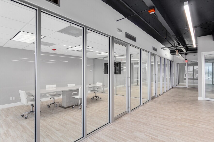 More Photos Of 1680 Michigan Ave, Miami Beach Office For Sale