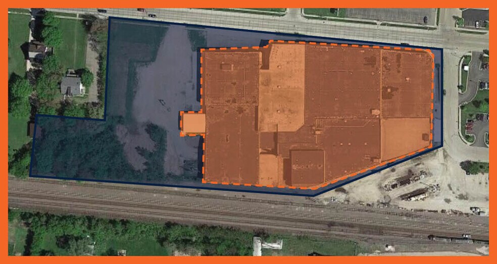 More Photos Of 301 W 3rd St, Sterling Manufacturing For Sale