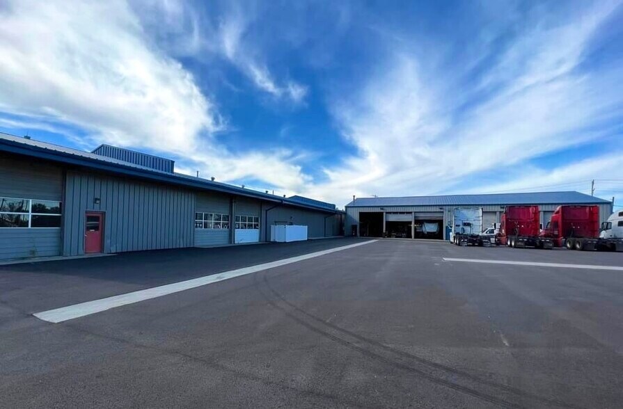 More Photos Of 11804 S Route 47, Huntley Warehouse For Lease