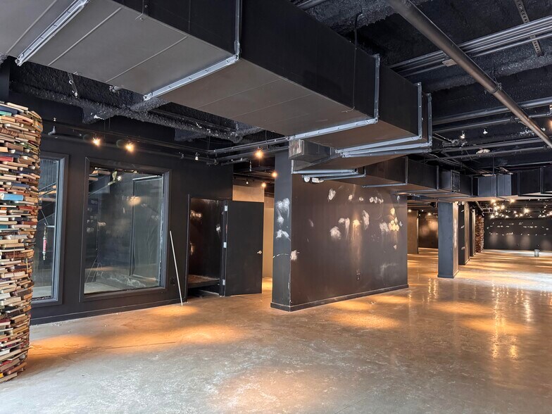 More Photos Of 38 Main St, Westport Storefront For Lease
