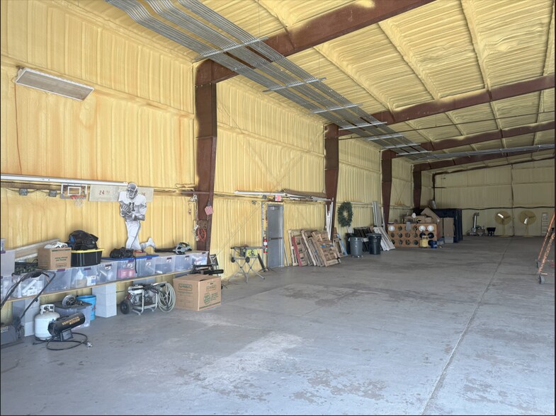 More Photos Of 818 W Veterans Memorial Hwy, Blanchard Industrial For Sale