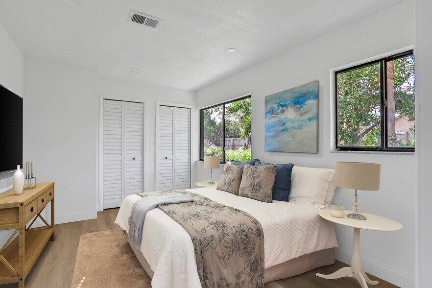 More Photos Of 1830 S Clyde Morris Blvd, Daytona Beach Apartments For Sale