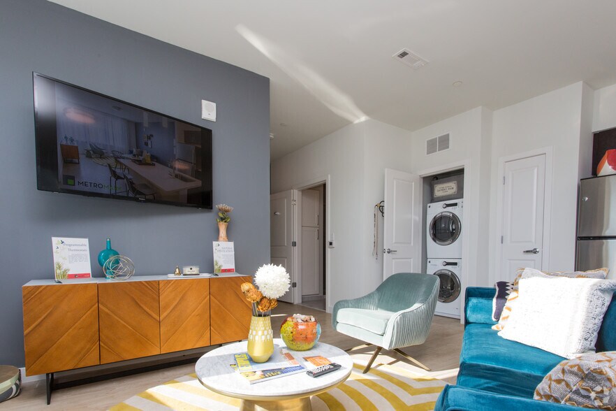 More Photos Of 3611-3615 Washington St, Jamaica Plain Apartments For Lease