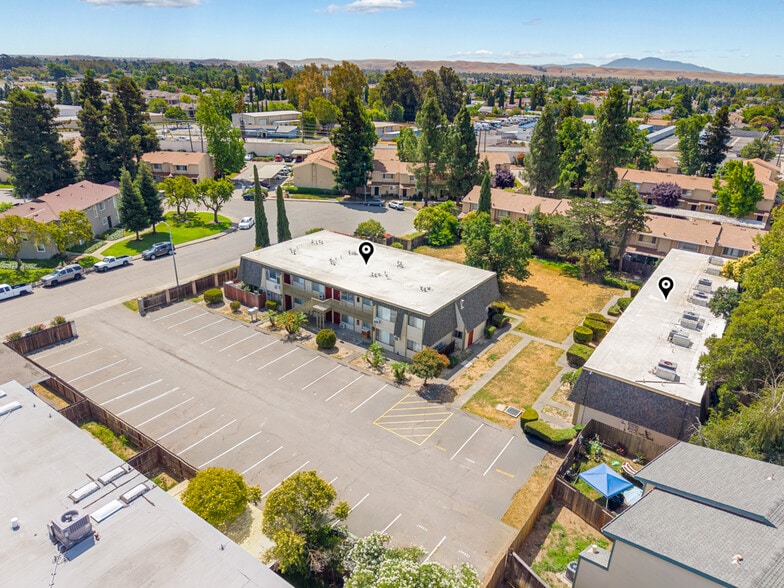 More Photos Of 1955 Grande Cir, Fairfield Apartments For Sale