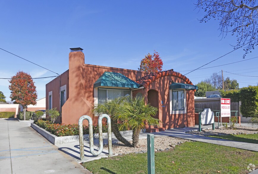 More Photos Of 47-51 E Romie Ln, Salinas Medical For Sale