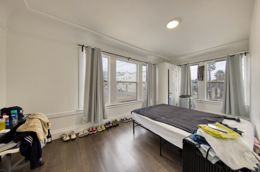More Photos Of 1392 Funston Ave, San Francisco Apartments For Sale