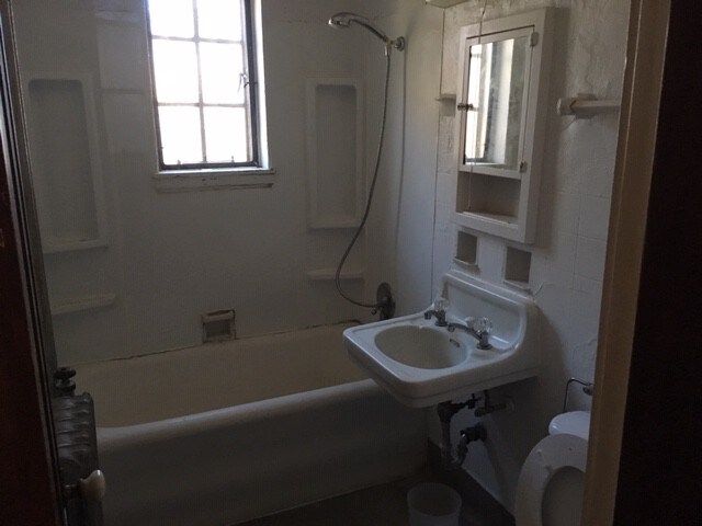 More Photos Of 522 W Adams St, Muncie Apartments For Sale