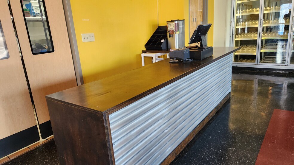 More Photos Of 1017 Highland Ave, Greensburg Restaurant For Sale