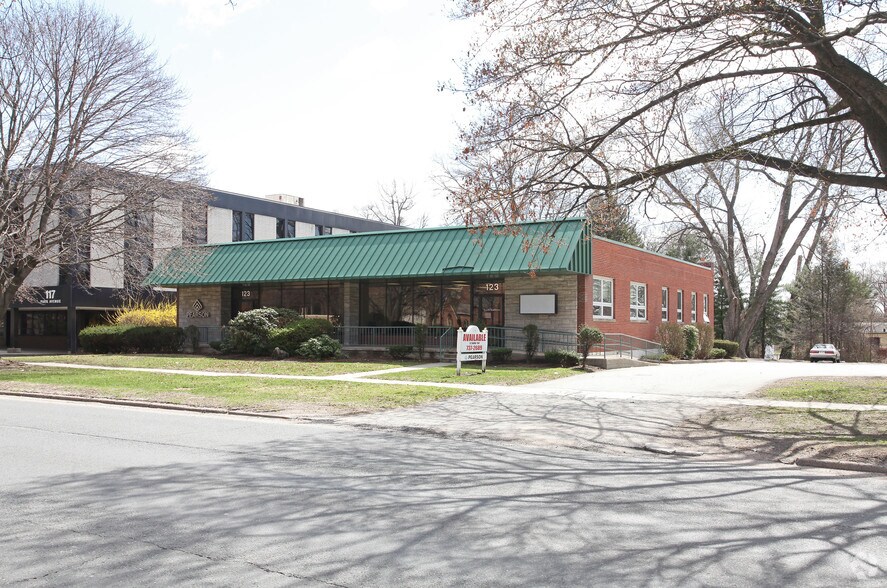 Primary Photo Of 123 Park Ave, West Springfield Office For Lease