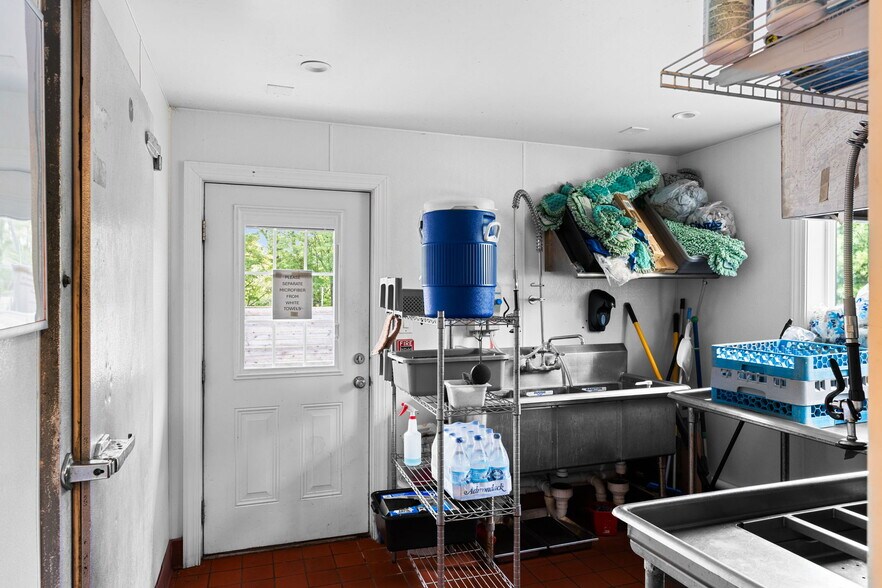 More Photos Of 3311 Route 23A, Palenville Restaurant For Sale